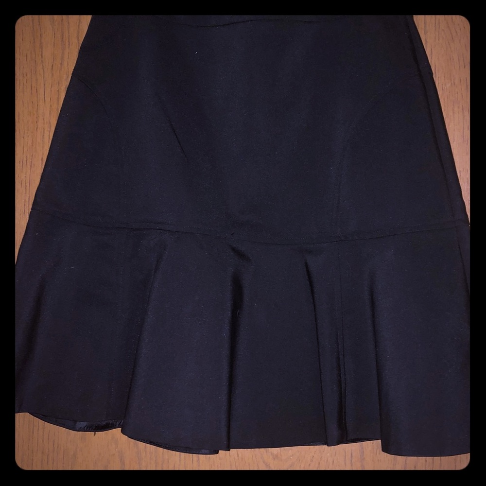 ELLE Black Skirt